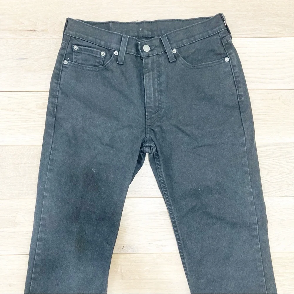 Levis these levi